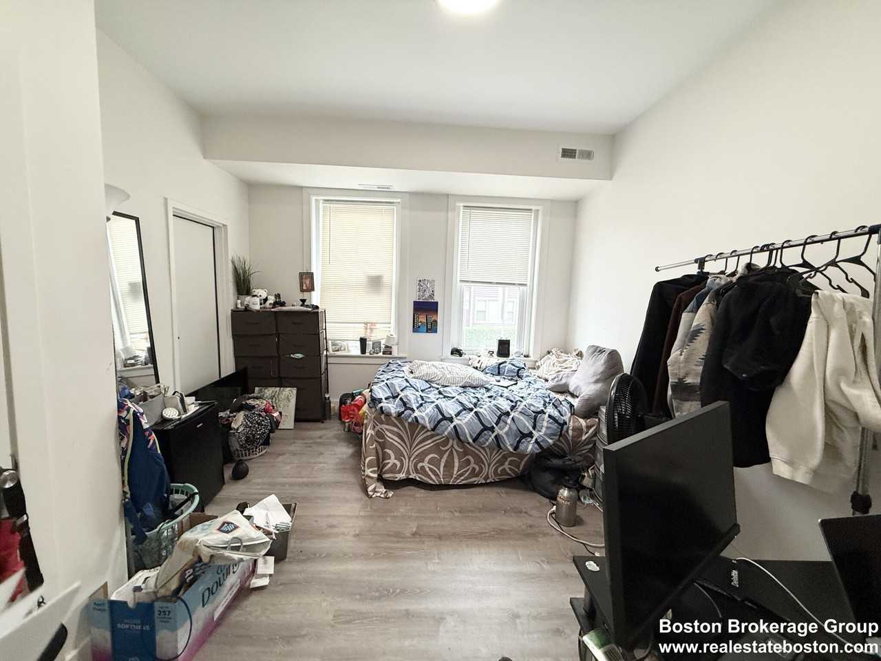 301-305 Dudley St. - Photo 5 of 50