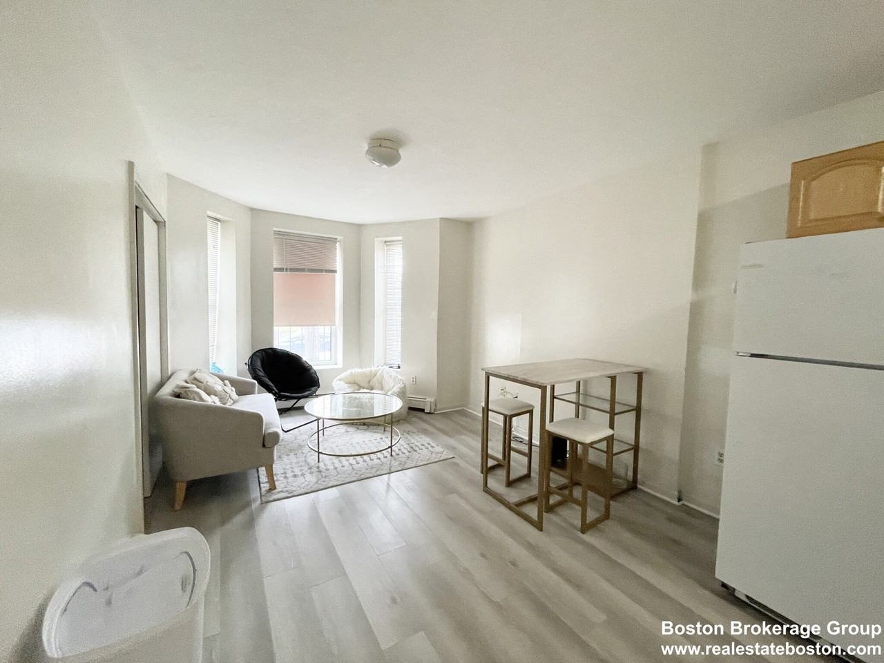 92 Hammond St. - Photo 4 of 22