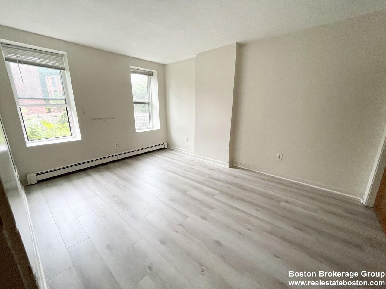 92 Hammond St. - Photo 7 of 22