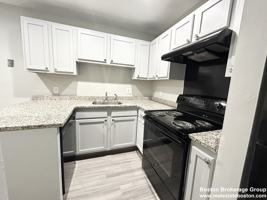 featured image of 15 Ruggles St #2