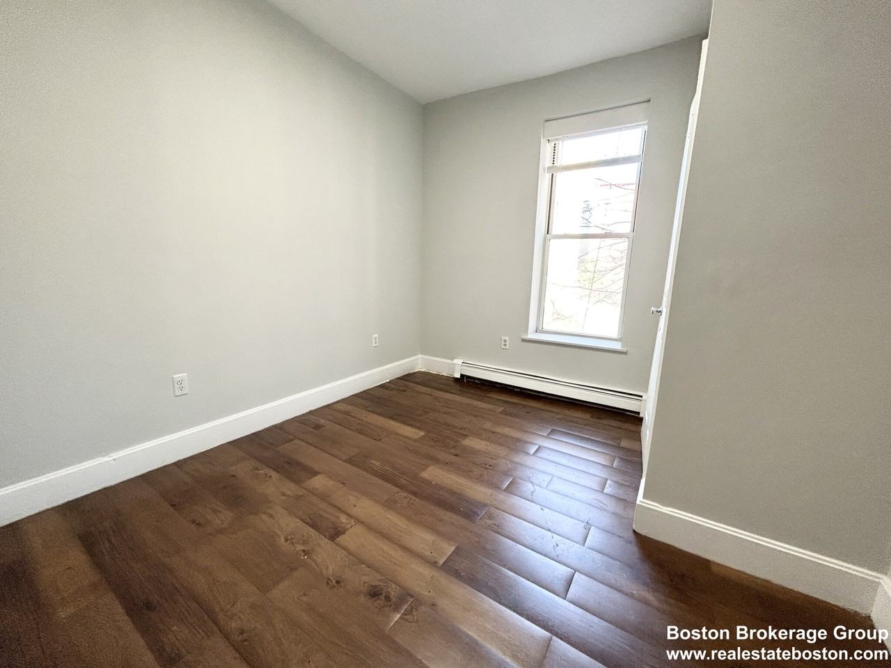 15 Ruggles St. - Photo 7 of 33