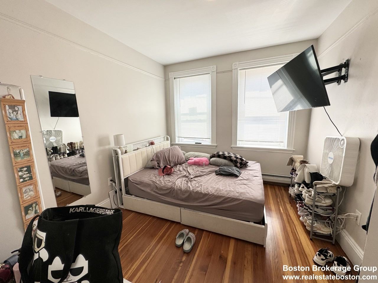 165 Gove St. - Photo 5 of 8