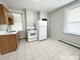 featured image of 165 Gove St