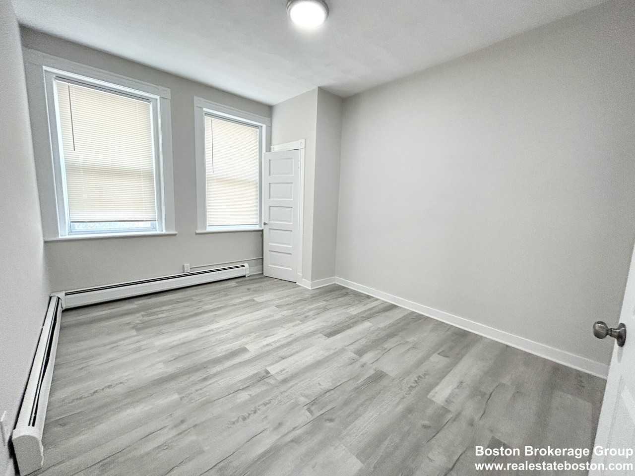 165 Gove St. - Photo 4 of 13