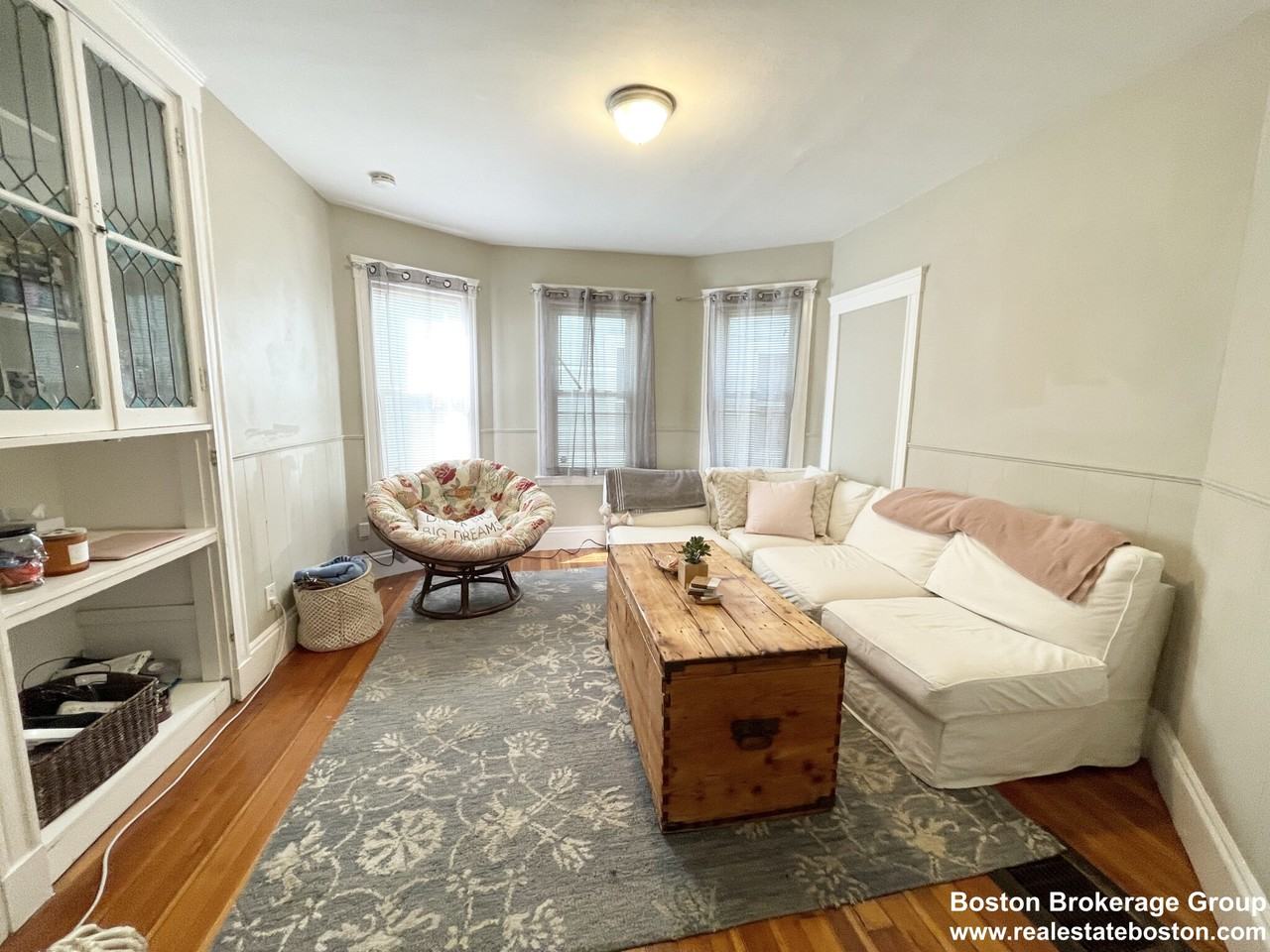 9 Taft St #1 - Photo 3 of 10