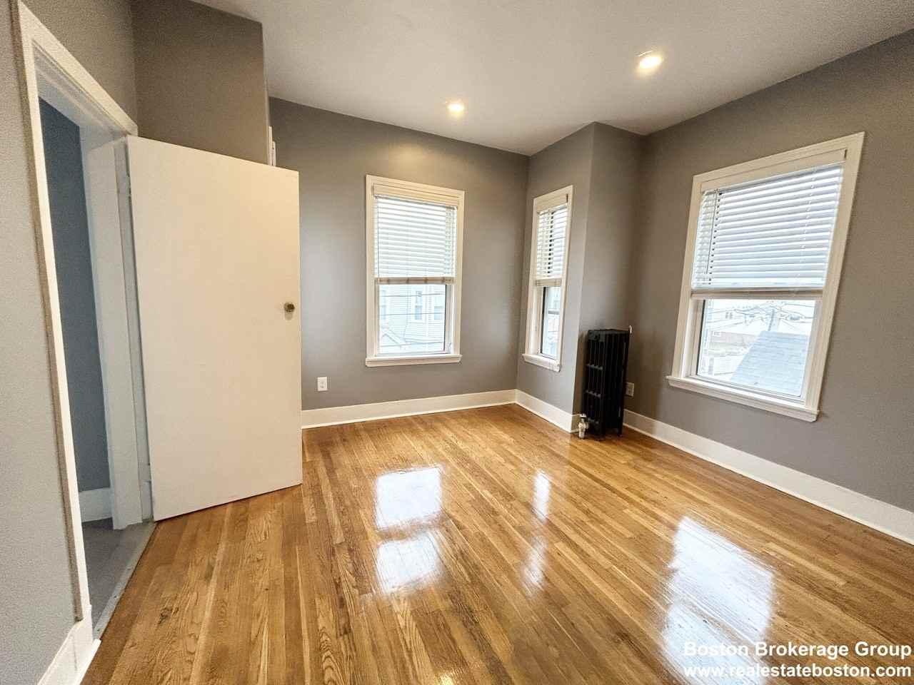 14 Batchelder St #2 - Photo 5 of 9