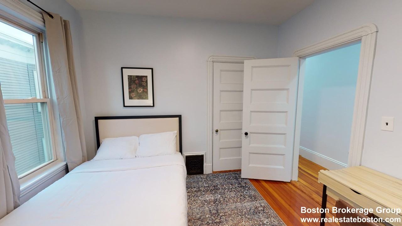 789 Columbia Rd #3 - Photo 6 of 17