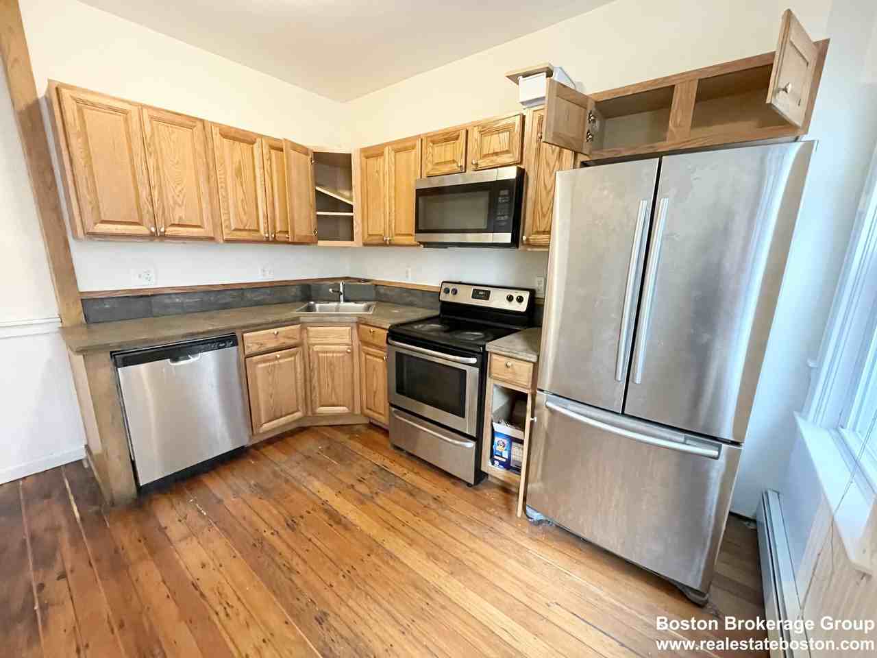 1 Folsom Ave #1