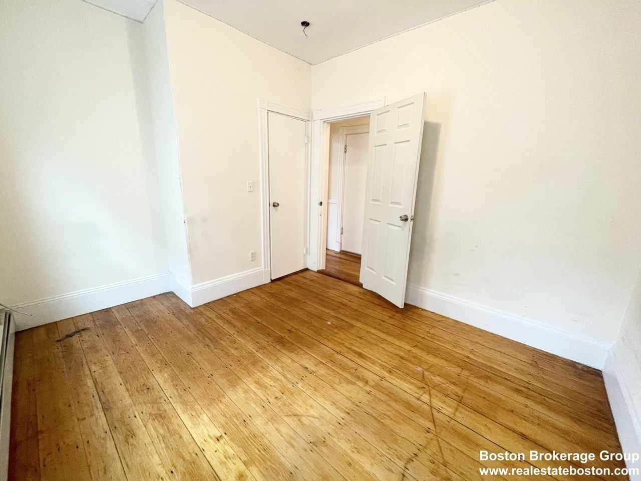 1 Folsom Ave #1 - Photo 6 of 8
