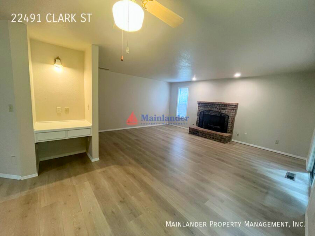22491 Clark St - Photo 4 of 30