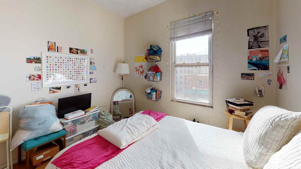 18 South Huntington Ave. - Photo 6 of 34