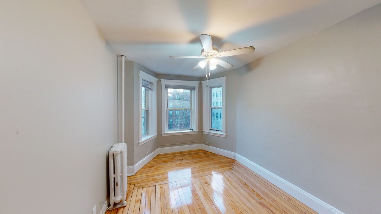 65 Burbank St #21 - Photo 3 of 5