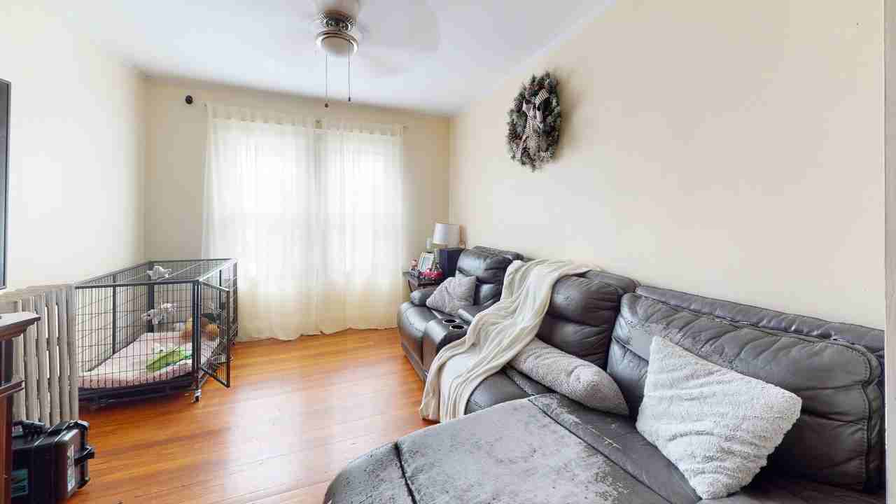 14 Davison St. - Photo 5 of 10