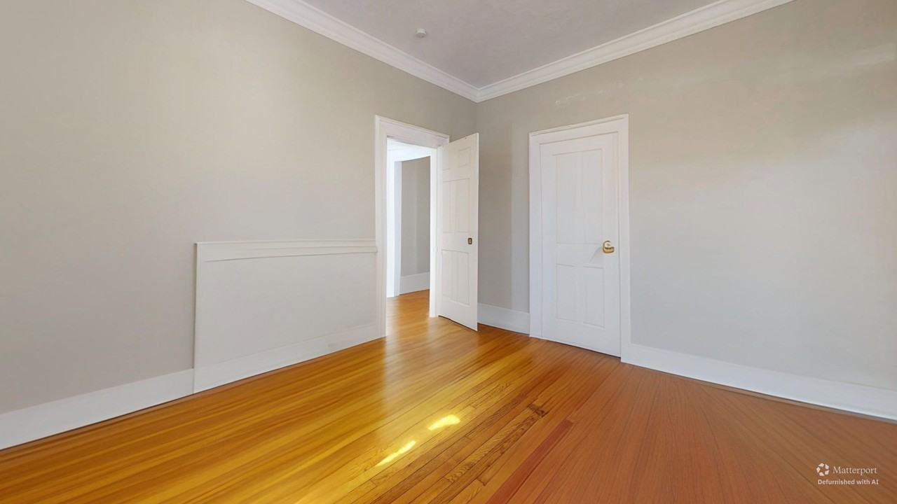 12 Lyman St. - Photo 5 of 15