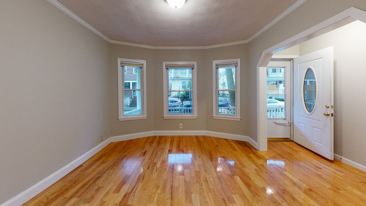 5 Edgar Ter. - Photo 6 of 27