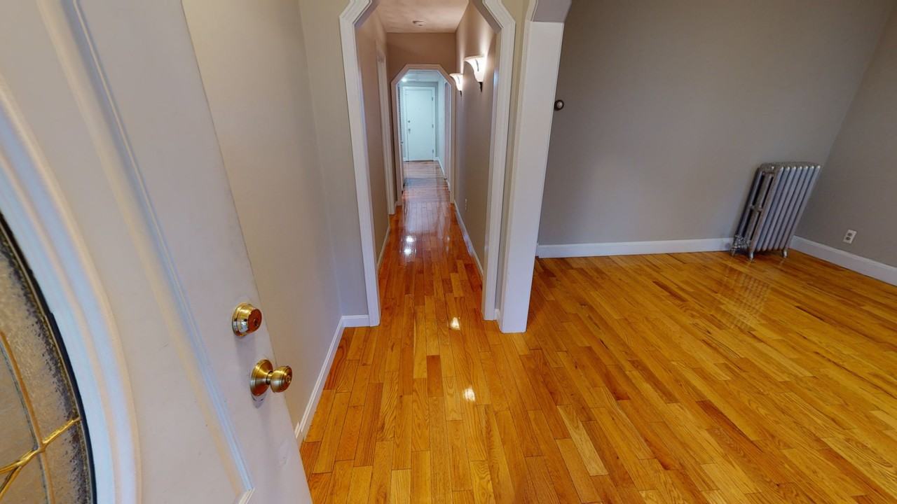 5 Edgar Ter. - Photo 7 of 27