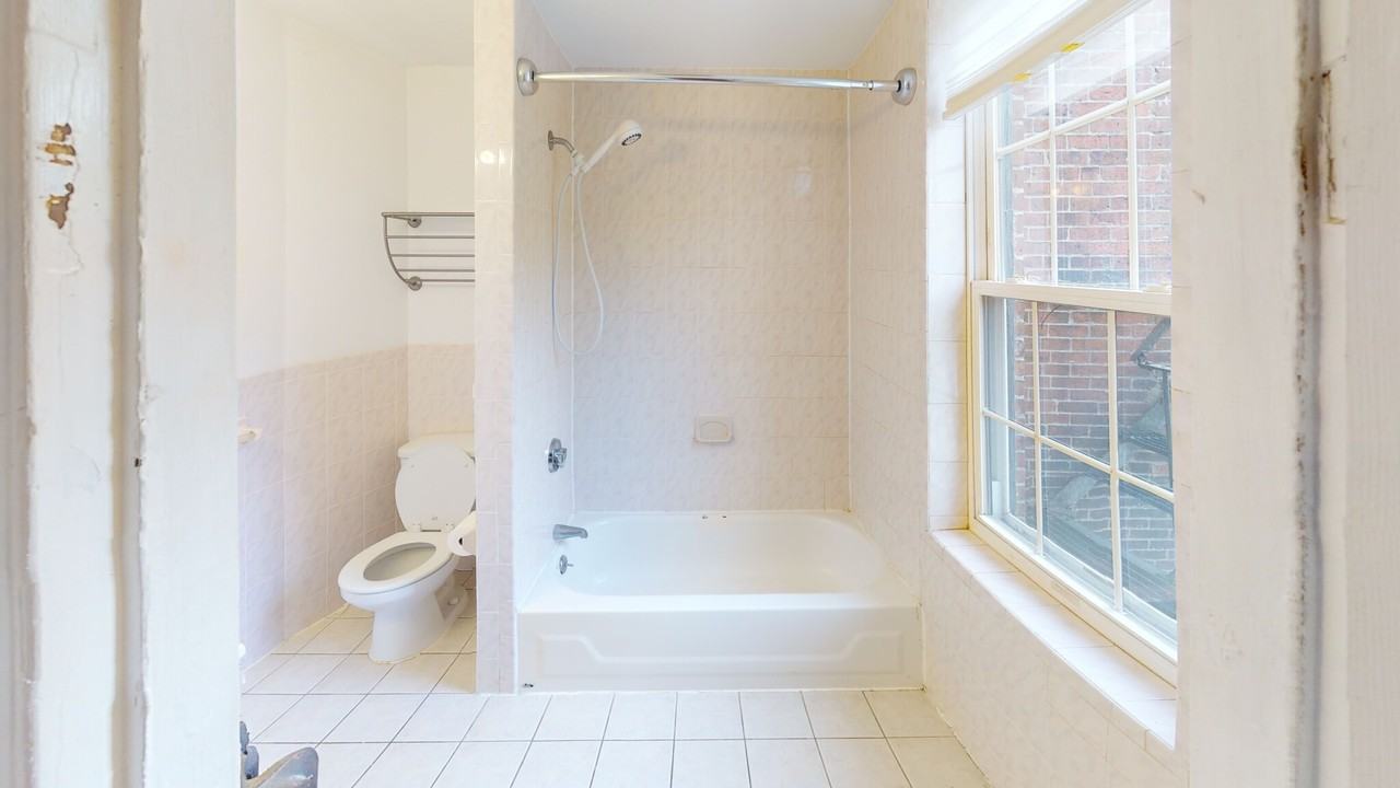 35 Dwight St. - Photo 6 of 17