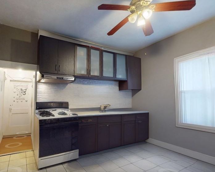 20-22 Holmes St. - Photo 2 of 9