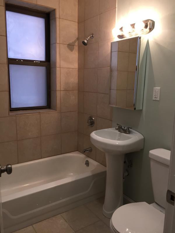 891 Huntington Ave. - Photo 4 of 19