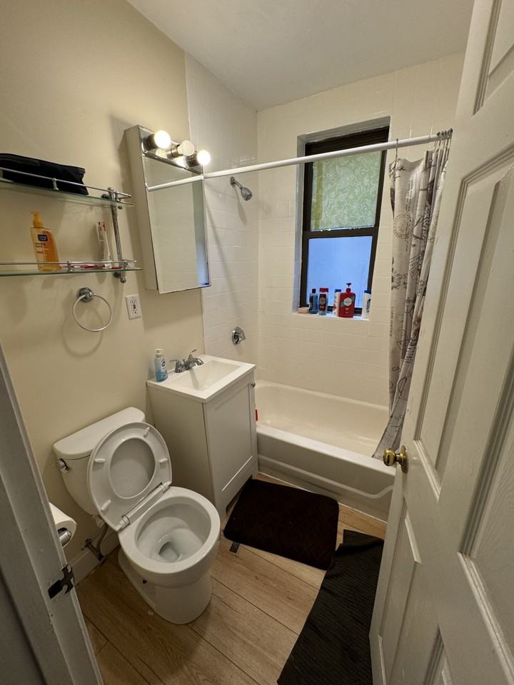 891 Huntington Ave. - Photo 3 of 19