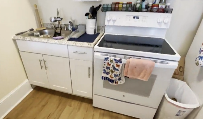 881 Huntington Ave. - Photo 6 of 21