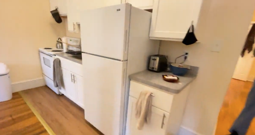 883 Huntington Ave. - Photo 6 of 29