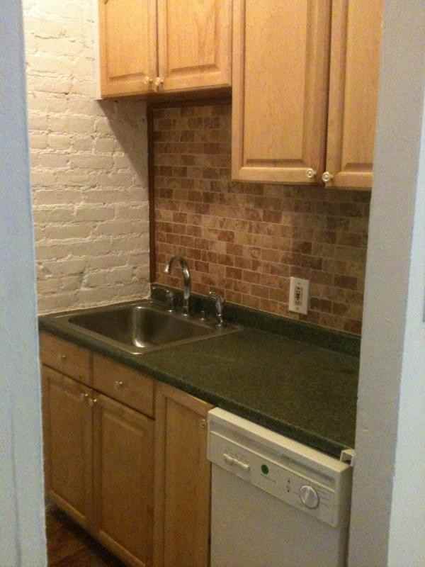896 Huntington Ave. - Photo 2 of 10
