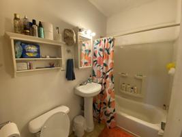 featured image of 886 Huntington Ave