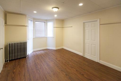 28 Monmouth St. - Photo 4 of 25