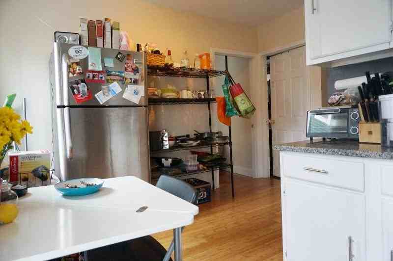 74 Mozart St. - Photo 2 of 9