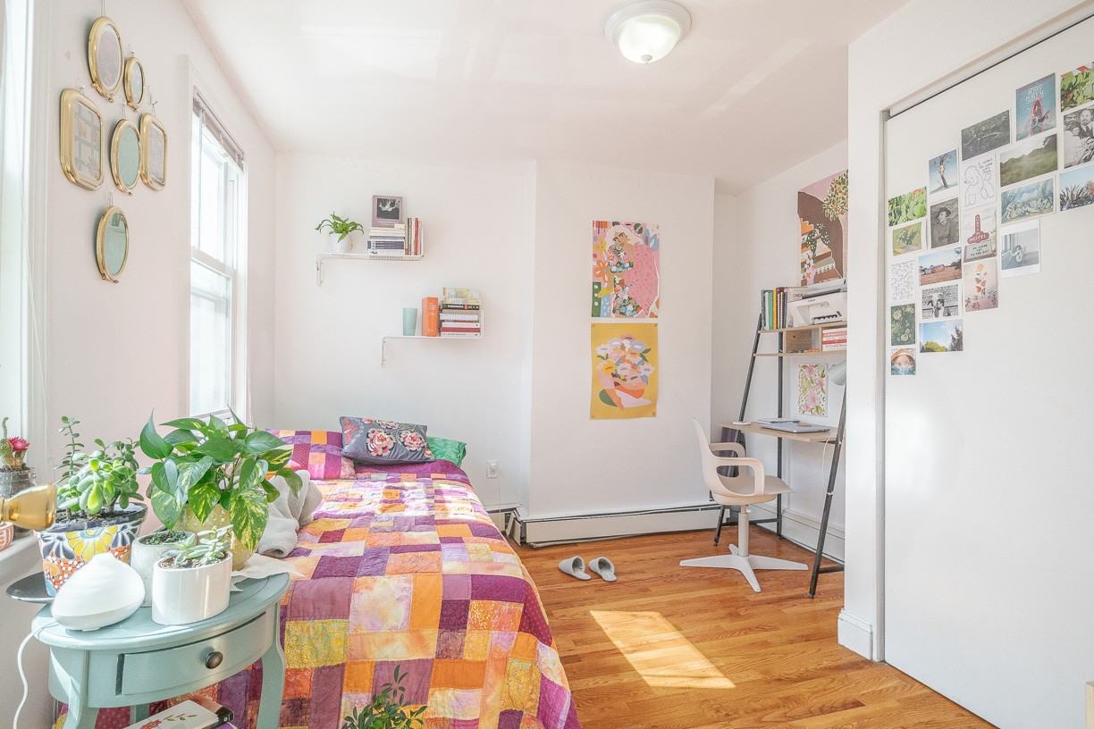 238 Everett St #2 - Photo 5 of 12