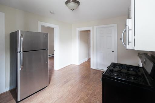 367 Maverick St. - Photo 2 of 12