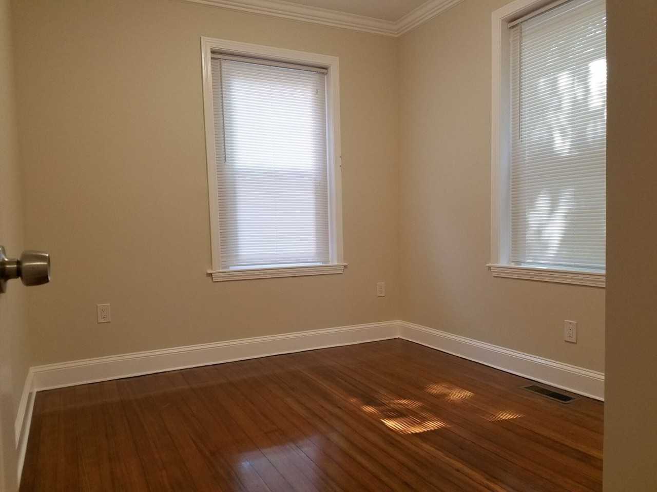 14 Townsend - Photo 3 of 45