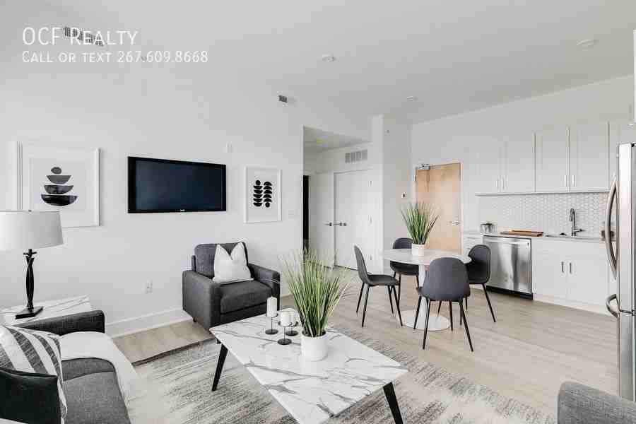 2201 Washington Ave Washington Flats I - Photo 3 of 34