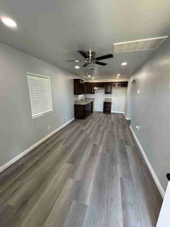 1116 9th Ave - Photo 7 of 8