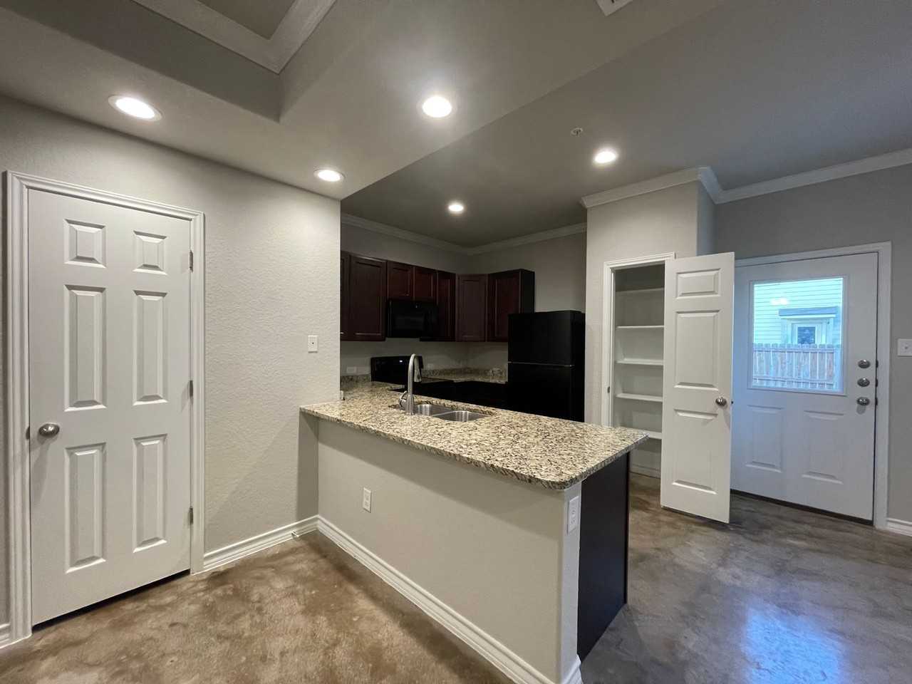 16914 Showdown Path #2 - Photo 5 of 16