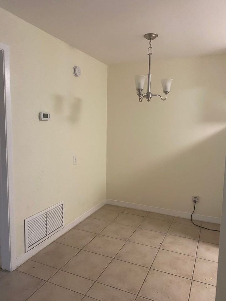 500 75th Ave N - Photo 5 of 14