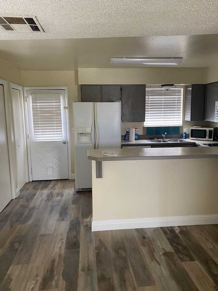 991 N 1725 W #64 - Photo 7 of 8