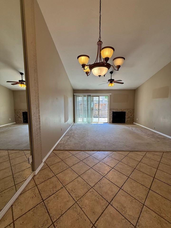 2487 Turnbridge Gln - Photo 2 of 28