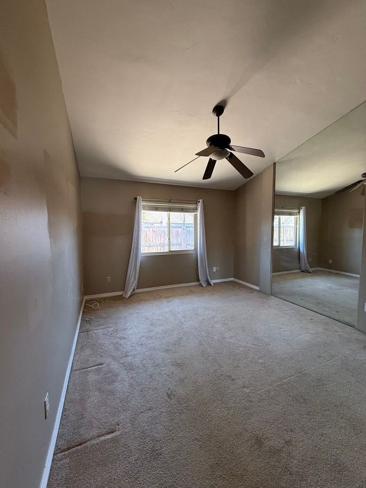 2487 Turnbridge Gln - Photo 5 of 28