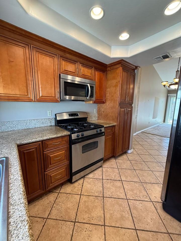 2487 Turnbridge Gln - Photo 7 of 28