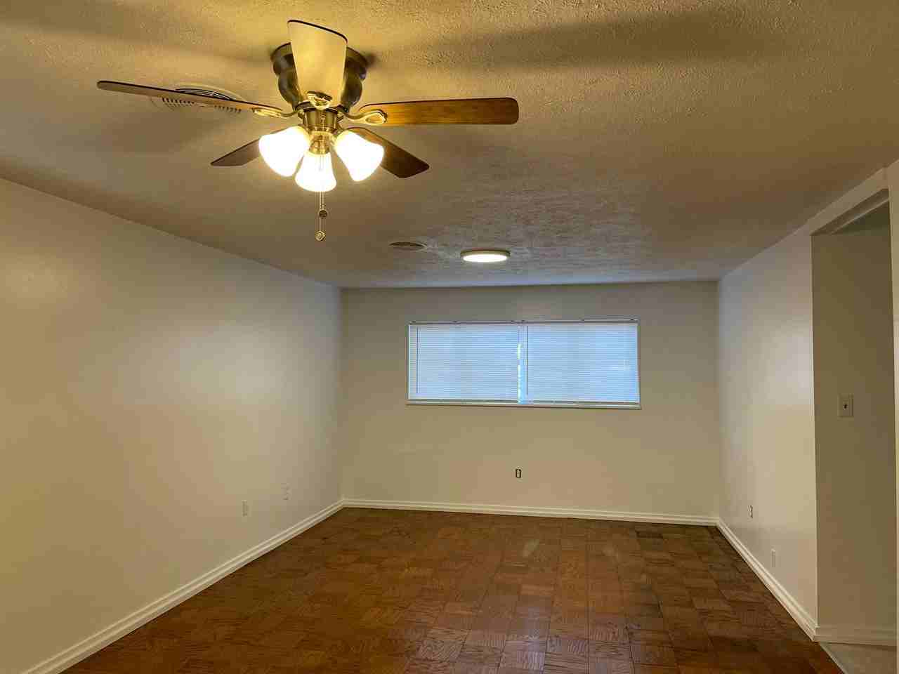 4336 Liberty Hill Rd - Photo 3 of 13