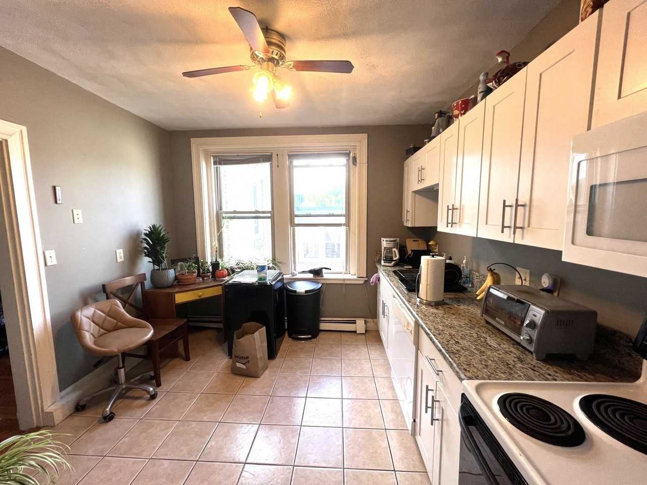 28 Ransom Rd #11 - Photo 7 of 7