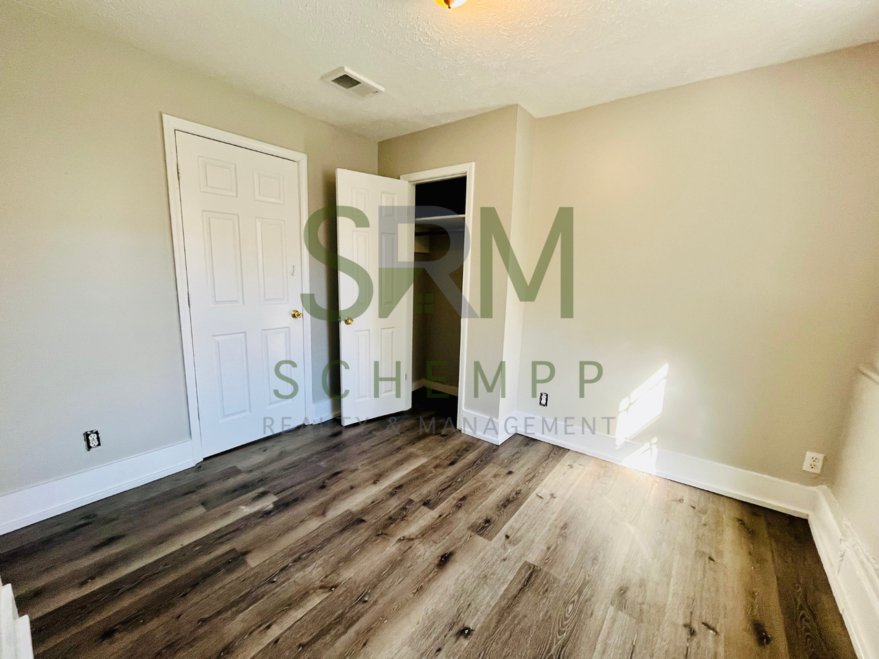 2300 W Madison St - Photo 7 of 14