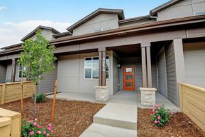 featured image of 4954 Denys Dr