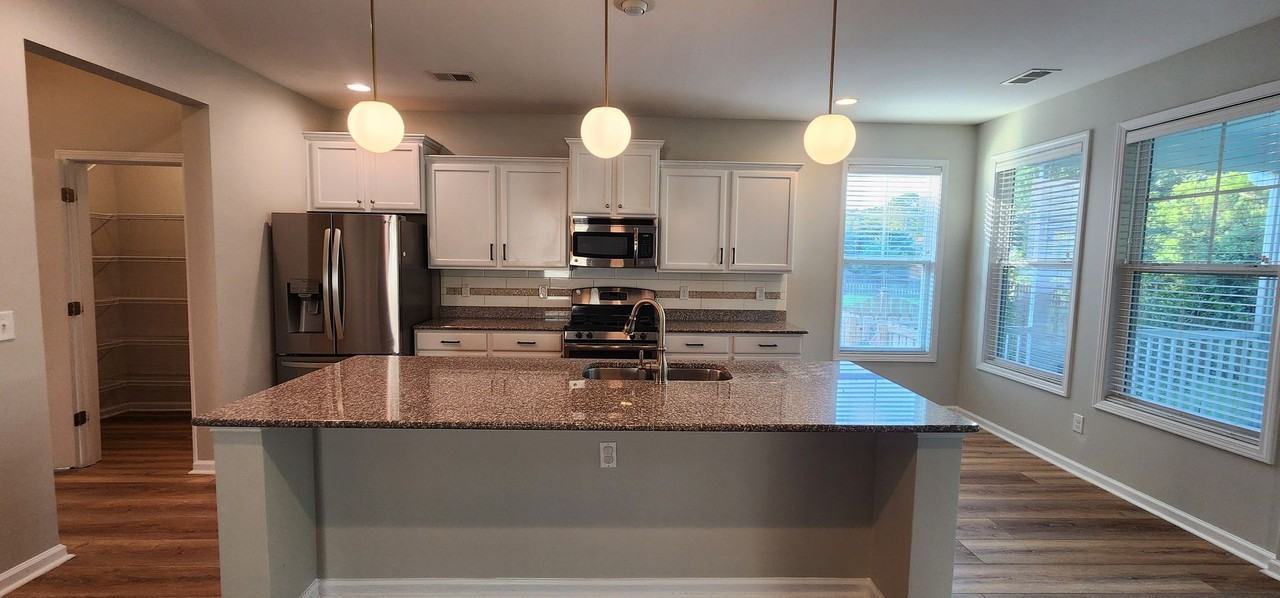 1219 Raven Rd - Photo 7 of 28