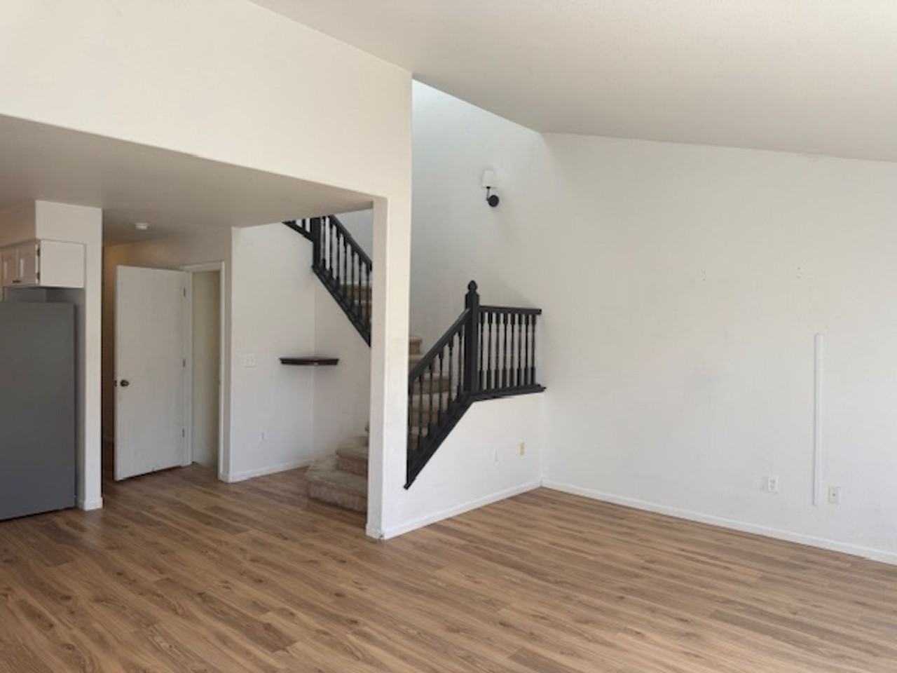 2525 49th Ave #2 - Photo 4 of 17