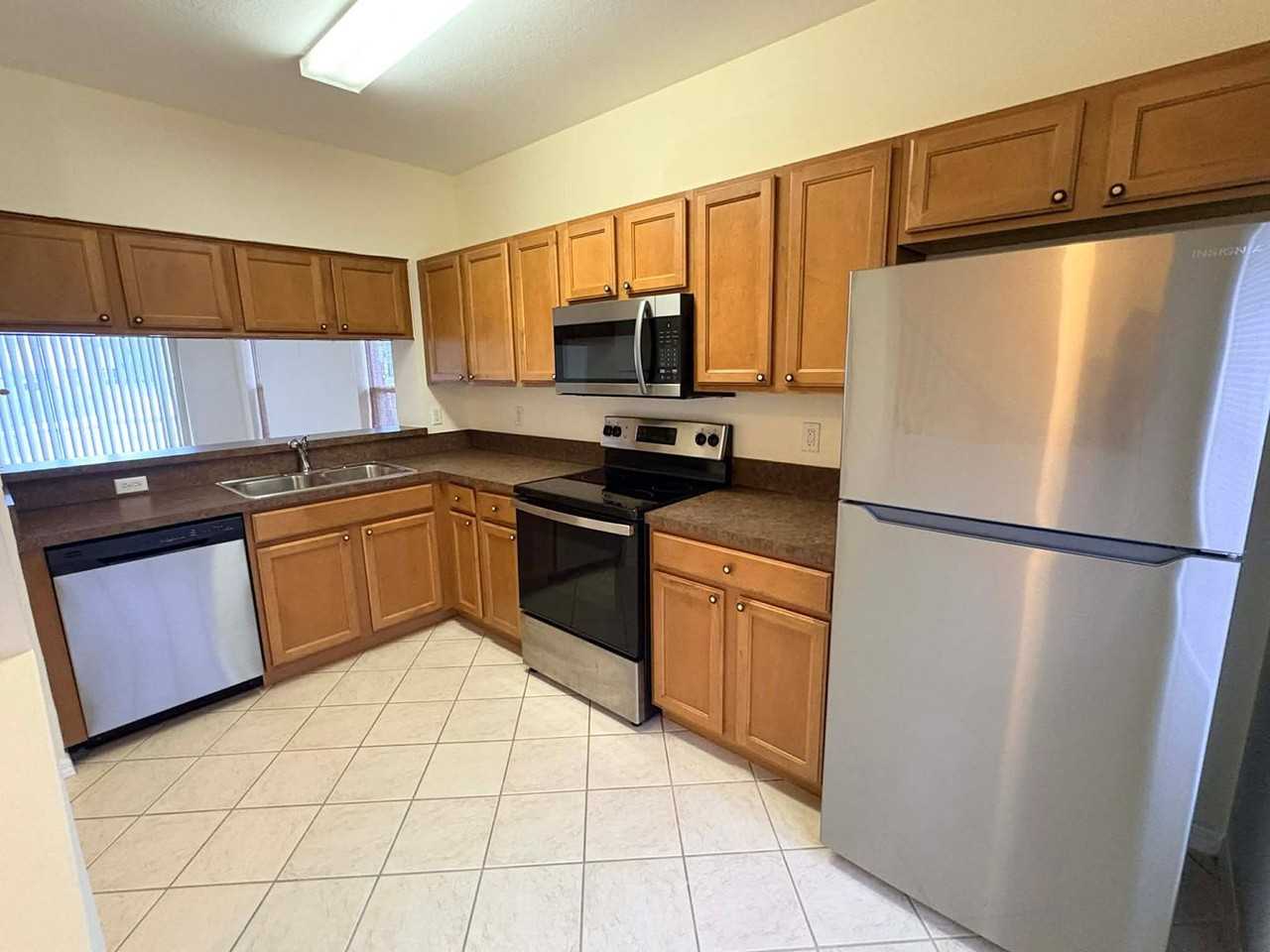 8140 Pacific Beach Dr - Photo 2 of 26