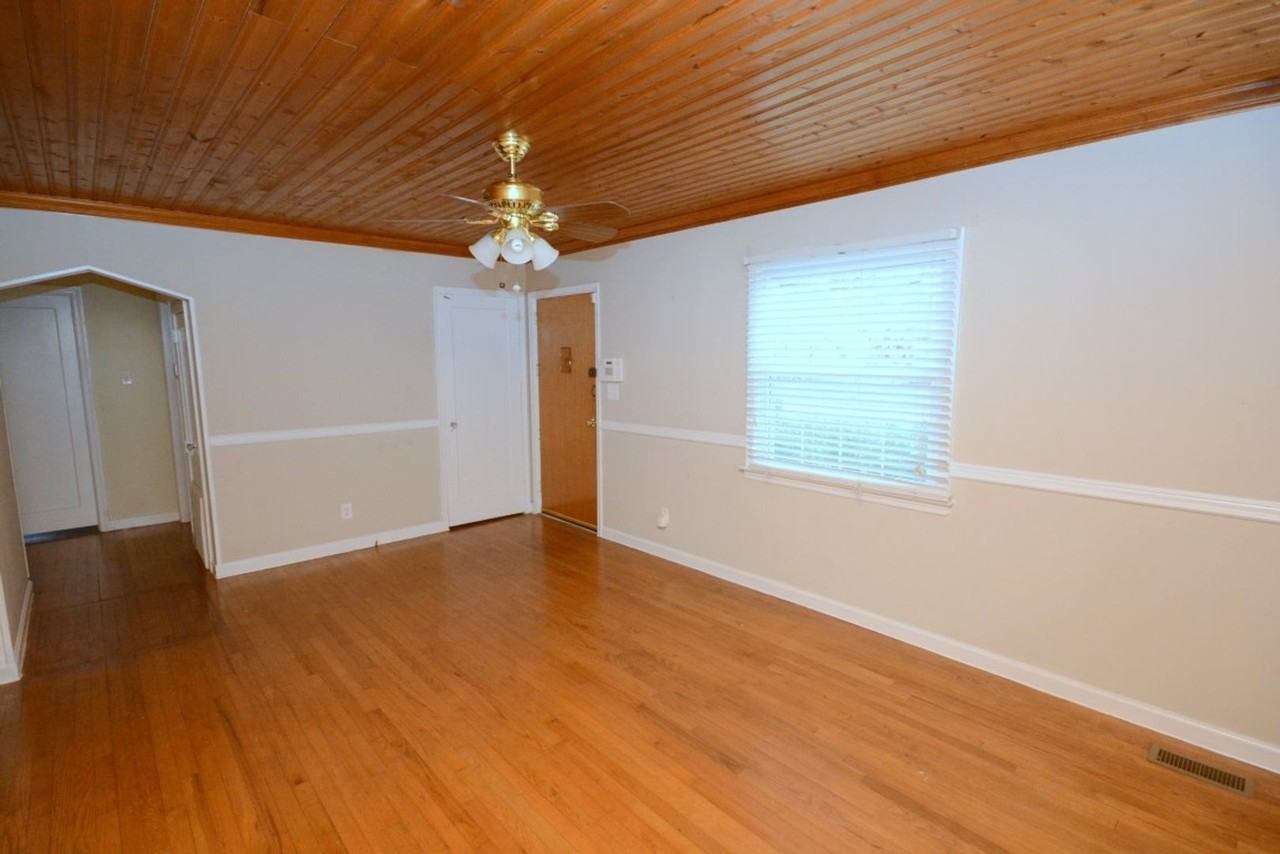 535 Fishermans Rd - Photo 3 of 50