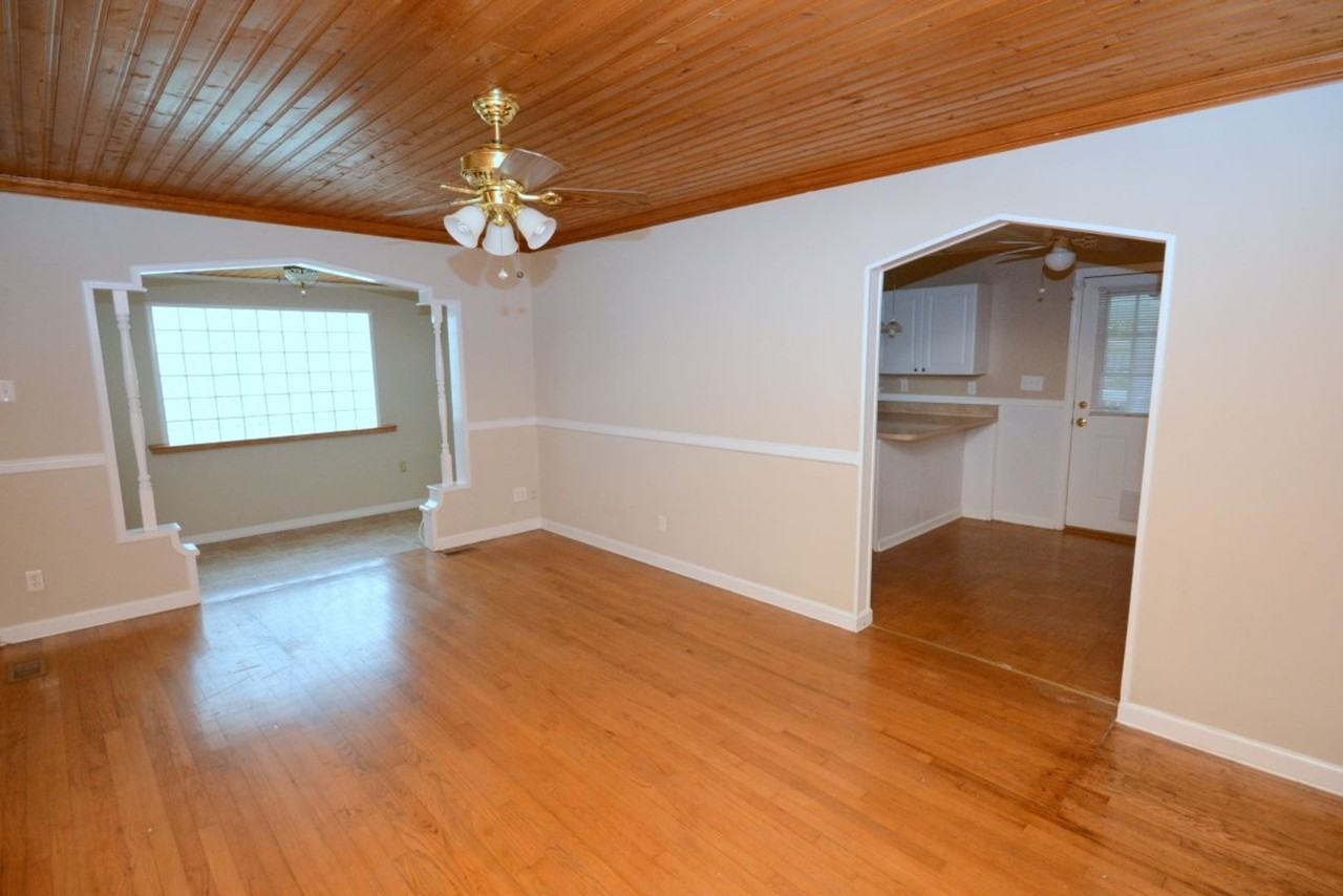 535 Fishermans Rd - Photo 5 of 50